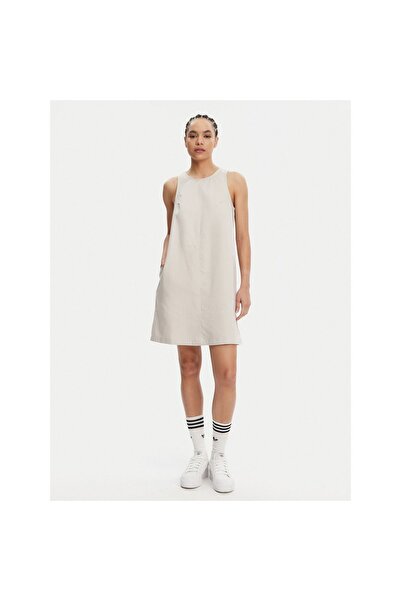 adidas Rochie de zi cu zi pentru femei JC8855 Bej