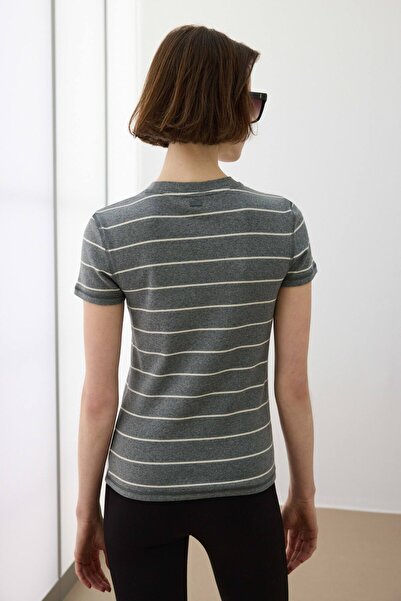 BABOKAH Dikiş Detaylı T-Shirt