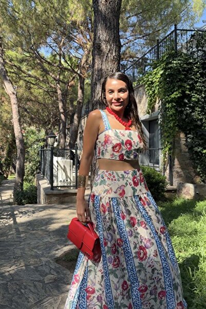 Gizem Ecemiş Ladies Gül Desen Saten Premium Takım