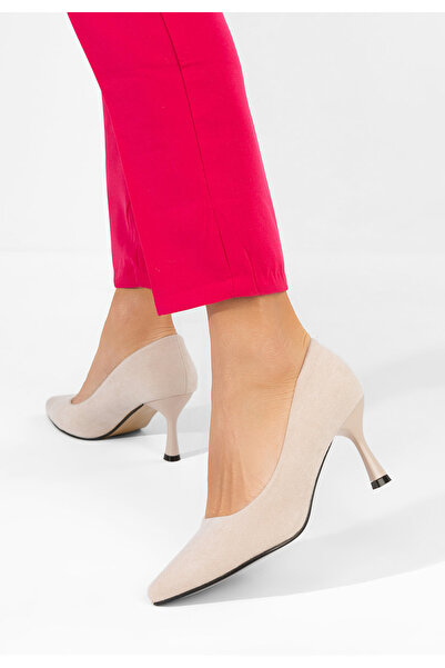 B T Shoes Παπούτσια με τακούνι Πιλάρια μπεζ