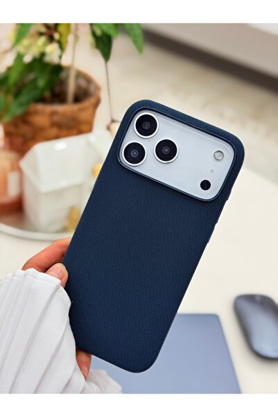 Go Aksesuar Iphone 17 Promax Uyumlu MAGSAFE ÖZELLİKLİ KARBON TASARIMLI Darbe Önleyici Silikon Kılıf