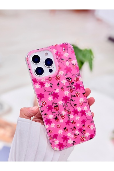 Go Aksesuar Iphone 14 Promax Uyumlu Çilek Tasarımlı Silikon Kılıf