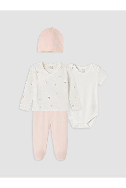 LC Waikiki Printed Baby Girl Hospital Discharge Set (S6)