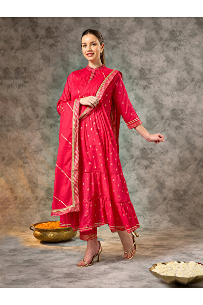 Silver Lime By Styli Pink Foil Printed Kali Kurta, Pants and Dupatta Set