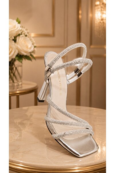OEM Sandale elegante, nuanta de argintiu ,cu toc ,cu barete