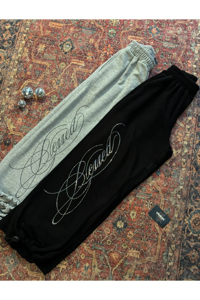 Violon Blessed Script Stone Detailed Sweatpants