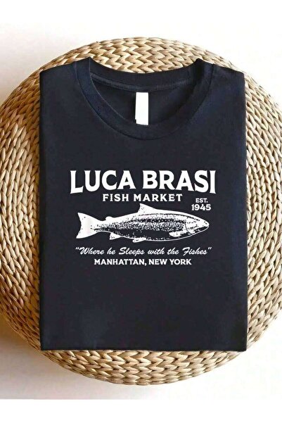 25W قميص رجالي من Luca Brasi Market 1956 بتصميم جرافيك -%، برقبة دائرية وأكما...