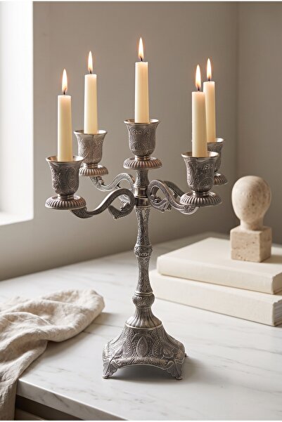 RASHA COLLECTION Eskitme Gümüş Renkli 5 Kollu Kabartma İşlemeli Şamdan