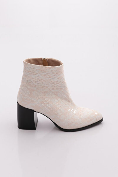 DGN 902 Women's Heeled Boots