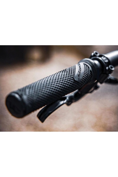 Lizard Skins chwyty Wasatch Lock-on 136mm negre