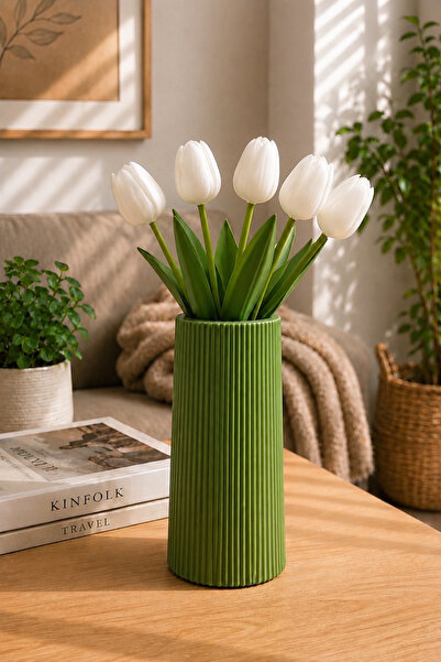 VENİV 5 Adet Beyaz Lale ve 20 cm Yeşil Plastik Dekoratif Vazo – Modern Ev ve ...