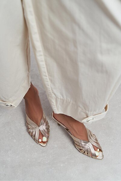 NİŞANTAŞI SHOES Rosie Gold Metallic Open Toe Detailed Caged Women's Heeled Sl...