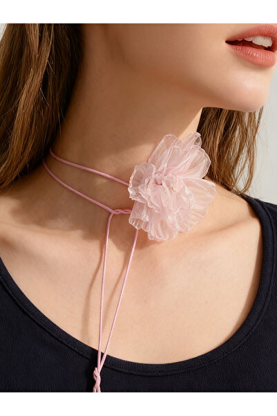 Take Two By Styli Lace Flower Long Necklace