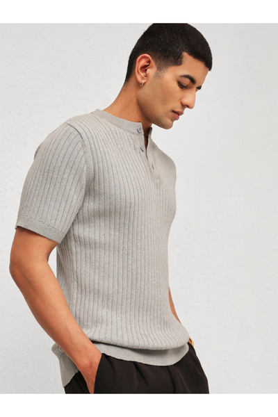 Mascln Sassafras By Styli Men Grey Rib Relaxed Fit Henley T-Shirt
