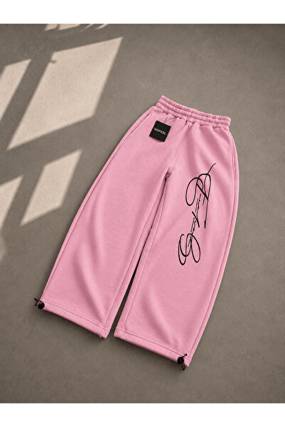 Gofeel Ophella Signature Script Baggy Unisex Sweatpants