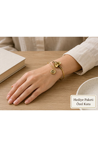 HER ŞEY NOTA www.herseynota.com Gold Color Women's Bracelet with Elephant Fig...