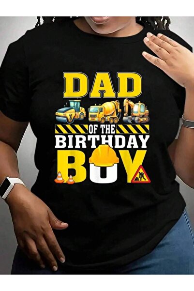 kai22 تي شيرت بطباعة جرافيكية باللون الأسود عليه عبارة "Dad Of The Boy Constr...