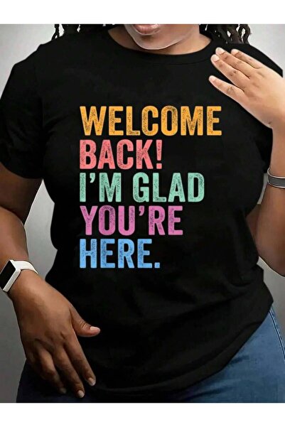 NOURAM تي شيرت بطباعة جرافيكية باللون الأسود بعبارة "I'm Glad You're Here Bac...