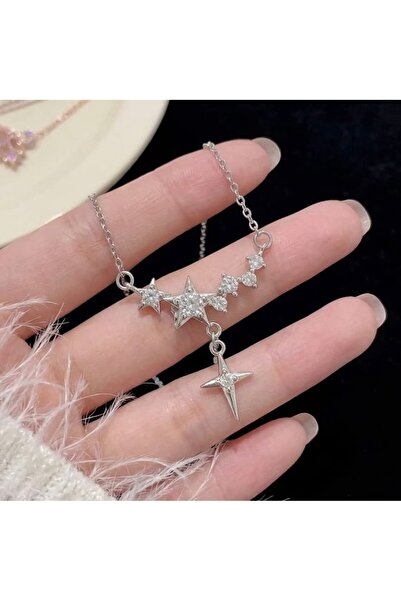 Heda Jewelry قلادة كابيلا - قلادة على شكل نجمة من الفولاذ