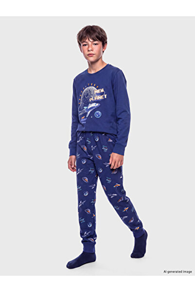 LC Waikiki Rmz Gi̇yi̇m Farkiyla Zero Roba Collar Printed Boys' Pajama Set