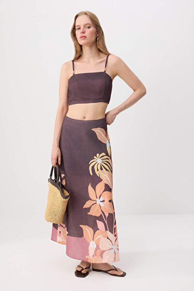 Trendyol Collection Bluză crop cu bretele cu mărgele multicolore, fustă midi ...