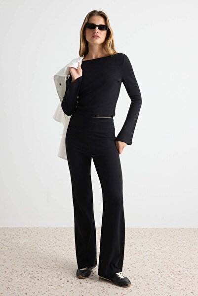 Trendyol Collection Black Plain Fitted Standard Sleeve Boat Neck Ribbed Knitt...