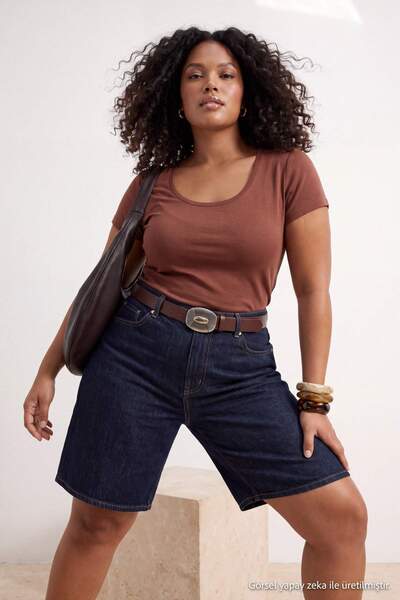 Trendyol Curve Smeđa mekana pletena bluza veće veličine TBBSS26AF00105