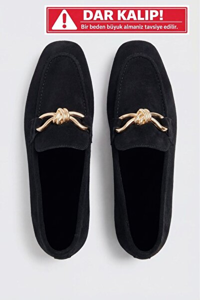 I Love Shoes حذاء نسائي من Avelis مصنوع من الجلد السويدي الأسود مع تفاصيل فيونكة