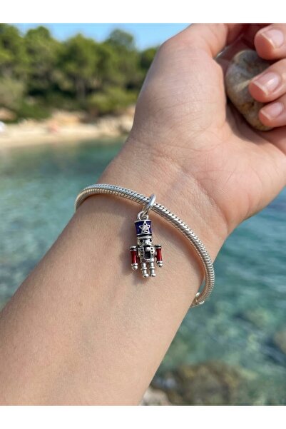 My Story Hareketli Fındıkkıran Sallantılı Charm