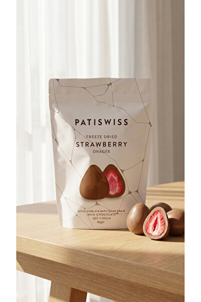 Patiswiss Sütlü Çikolatalı Çilek Draje, 80G