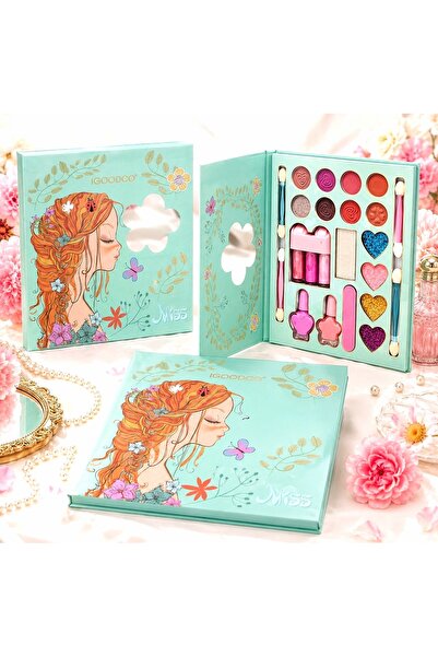 Girl Makeup Set.