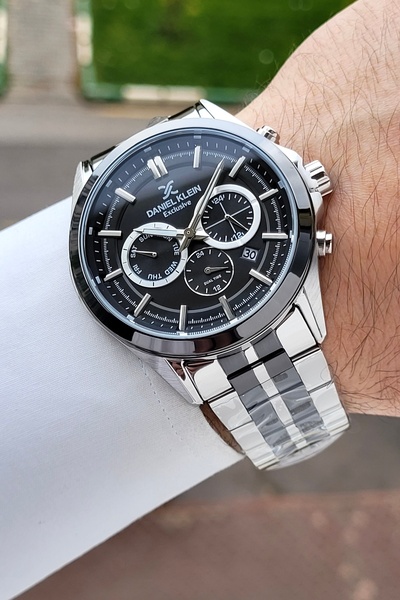 Daniel Klein Silver Black Color 44 mm Inner Indicators Active Men's Wristwatch