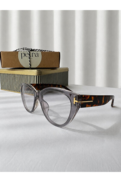 Petra Jeweils Petra Classic Retro Sunglasses with Leopard Details