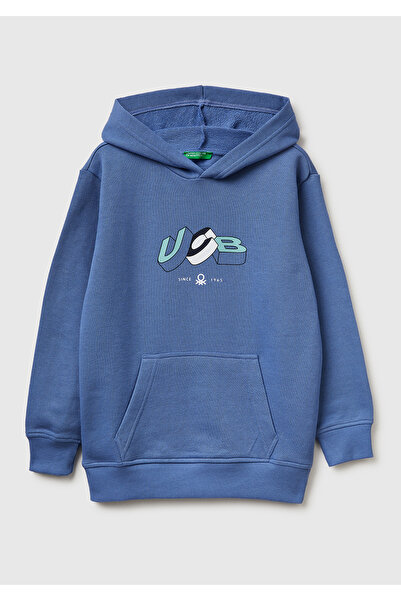 United Colors of Benetton سويت شيرت بقلنسوة بجيب الكنغر مطبوع عليه شعار طيار ...