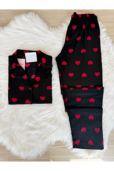 Pijamacs Siyah Üzeri Kırmızı Kalp Desenli Kısa Kol Pegasus Pijama Takımı