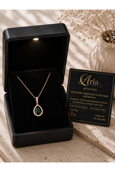 eva'sjewellery diamond 925 Ayar Gümüş Damla Kesim Zümrüt Kolye – Zirkon Taşlı...