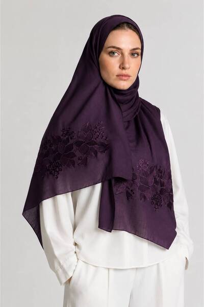 Veil Designer طرحه روز اوف وايت طبقتين بتطريز علي الطرفين قماش بوال ياباني 19...