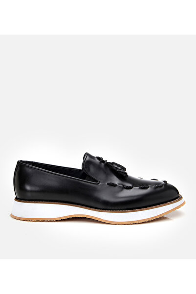 Hotiç Erkek Deri Siyah Püskül Detaylı Klasik Loafer