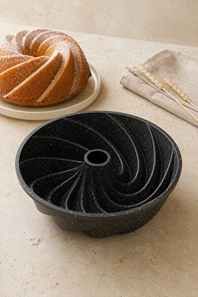 Enza Dora 26 cm Wind Rose Black Cast Iron Cake Mold