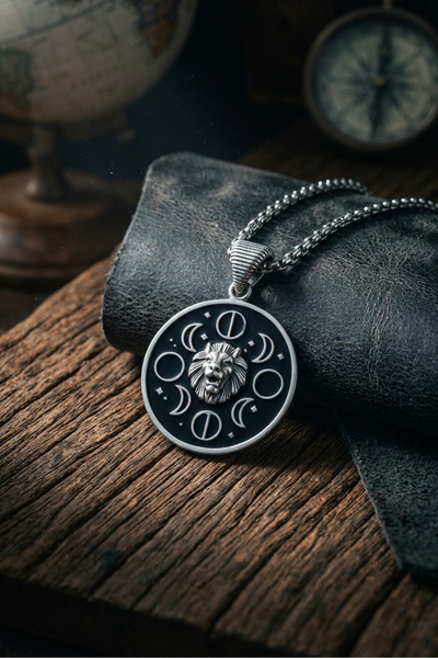 Begondio Lion Moon Phases Handcrafted Stainless Steel Chain Men's Necklace