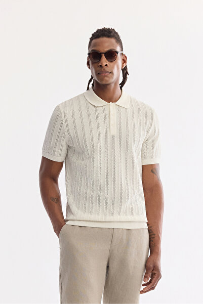 Avva Men's Ecru Polo Collar Buttoned Soft Touch Regular Fit Knitwear T-Shirt ...