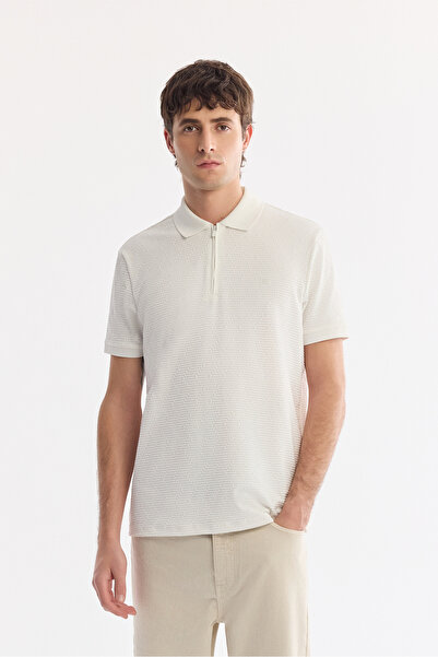 Avva Men's Ecru Non-Curling Polo Collar Zippered Regular Fit T-Shirt A61Y1009