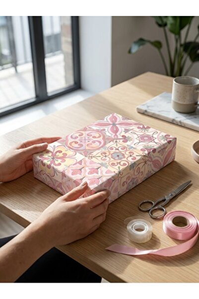 Rana İkra Art Pembe Renkli Desenli Hediye Paketi Kağıdı (10 Adet)(32.9×50 Cm)