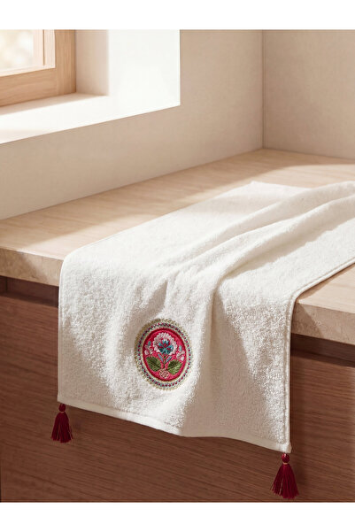 LC Waikiki Embroidered and Tassel Detailed Face Towel 50x80 cm