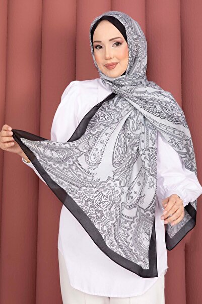 EBRUTESETTÜR سلسلة شالات موتيف أصلية باللونين الأسود والأبيض