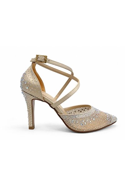 PAPUCUMUN DÜNYASI Stone Embellished Ankle-Crossing Strap Detail Pointed Toe E...