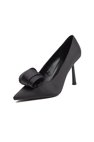 ORSAY Black pumps with a heel