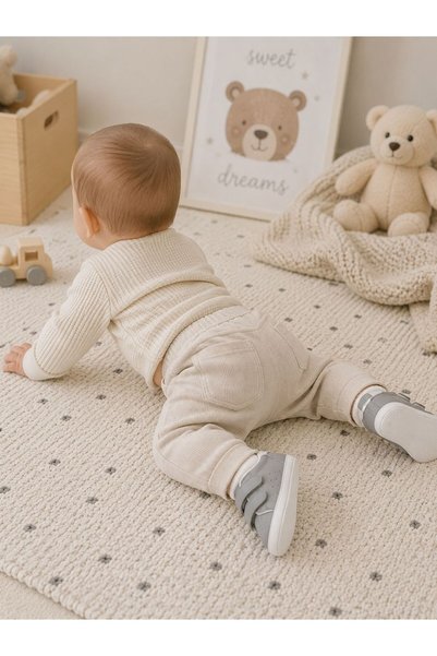 Che Sara Baby First Step Shoes Orthopedic Non-Slip Sole Daily Use Velcro Pins Model