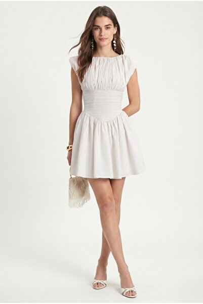 Ritnice Women's Evora Waist Corset Detail Back Elastic Woven Short Off-White ...