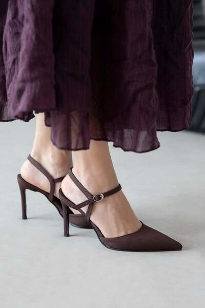 STRASWANS Stella Women's Heeled Fabric Shoes Brown